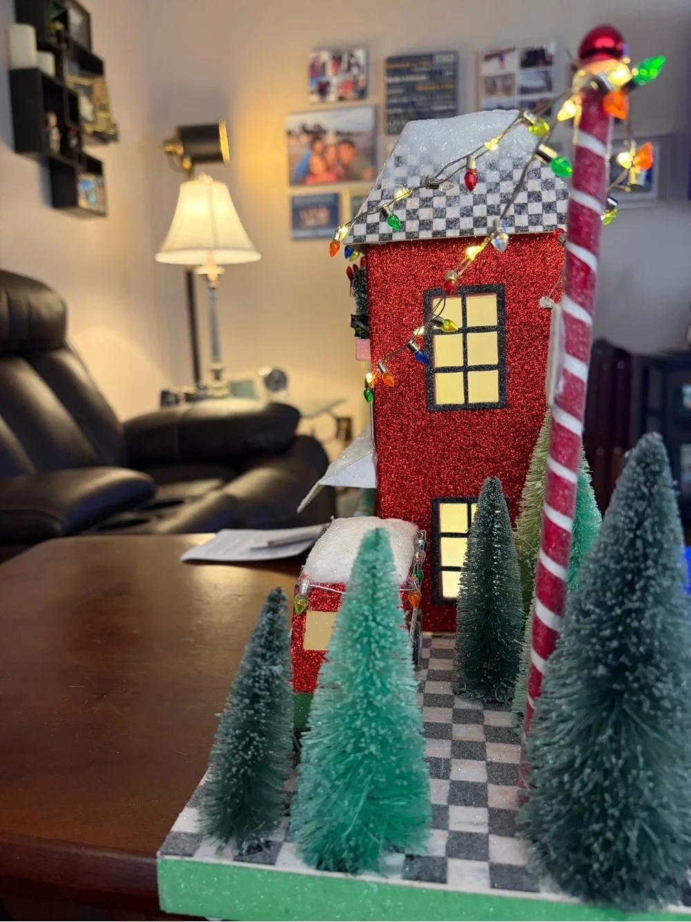 NIB Mackenzie Childs Check It Out Illuminated Market Paper House with Batteries
